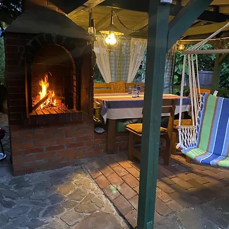 Przy Lesie Mazury - Caloroczne 아파트